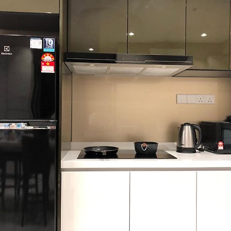 8 Kia Peng Suites Klcc By Luna Kuala Lumpur Luaran gambar