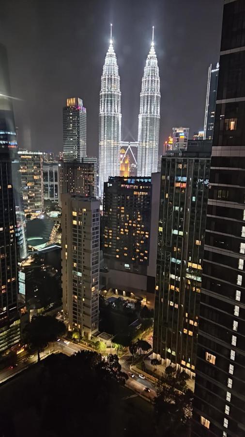 8 Kia Peng Suites Klcc By Luna Kuala Lumpur Luaran gambar