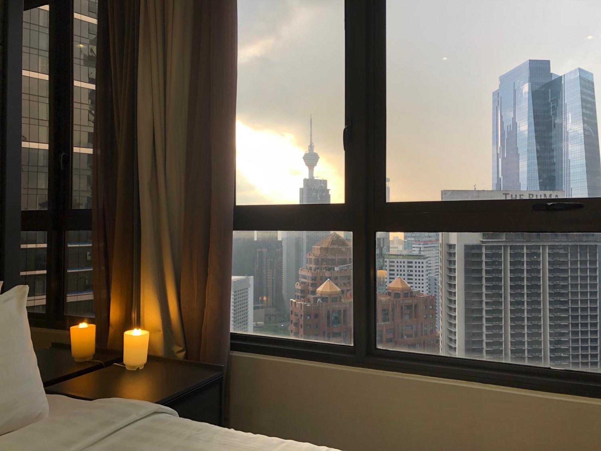 8 Kia Peng Suites Klcc By Luna Kuala Lumpur Luaran gambar
