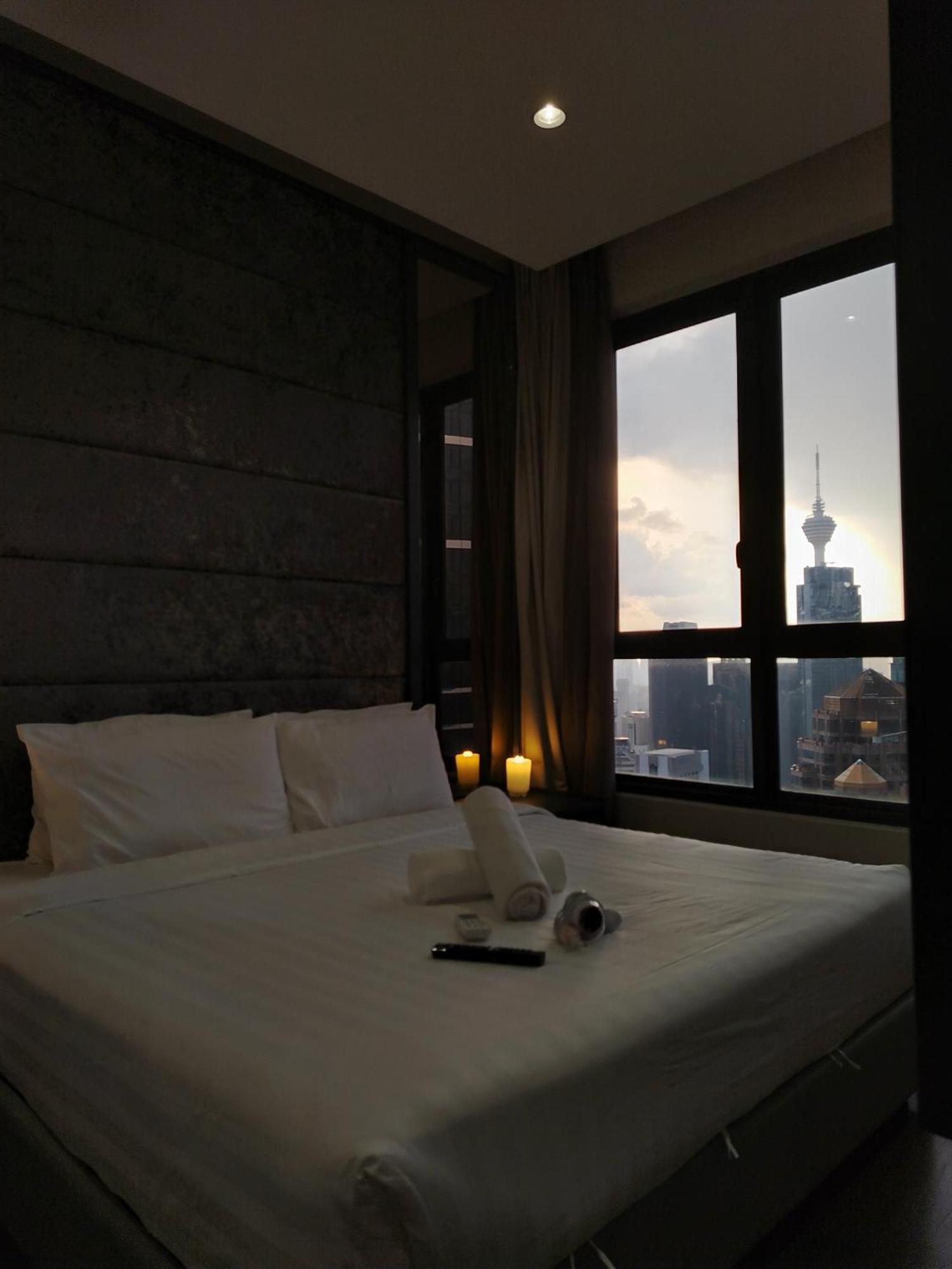 8 Kia Peng Suites Klcc By Luna Kuala Lumpur Luaran gambar