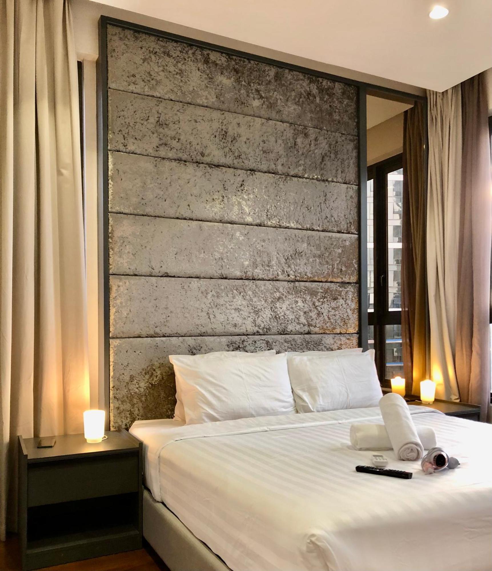 8 Kia Peng Suites Klcc By Luna Kuala Lumpur Luaran gambar