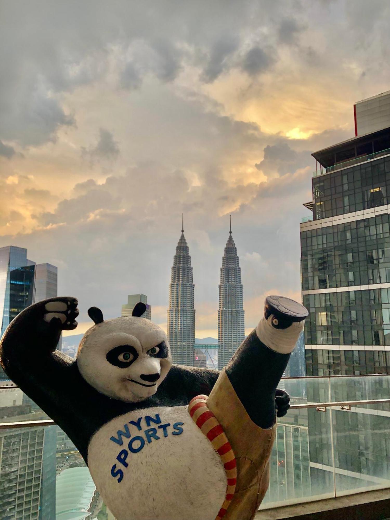 8 Kia Peng Suites Klcc By Luna Kuala Lumpur Luaran gambar