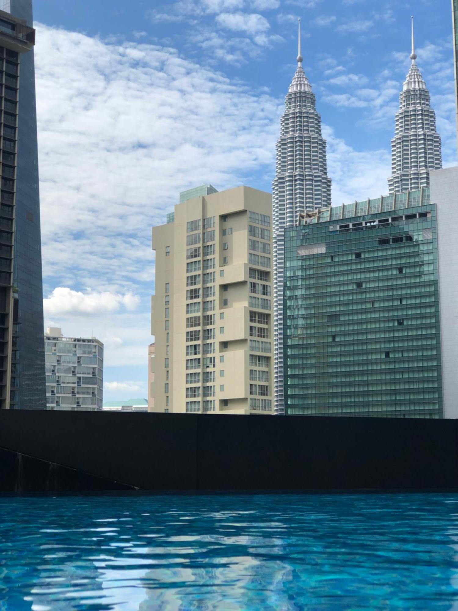 8 Kia Peng Suites Klcc By Luna Kuala Lumpur Luaran gambar